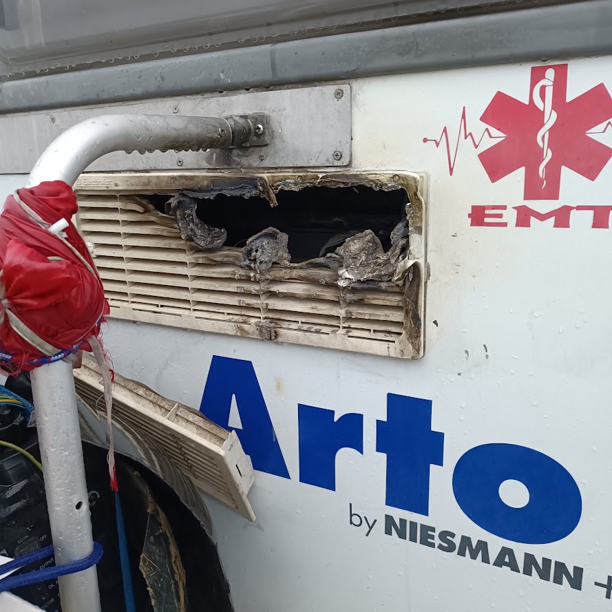 Why not to DIY - burned fridge vent